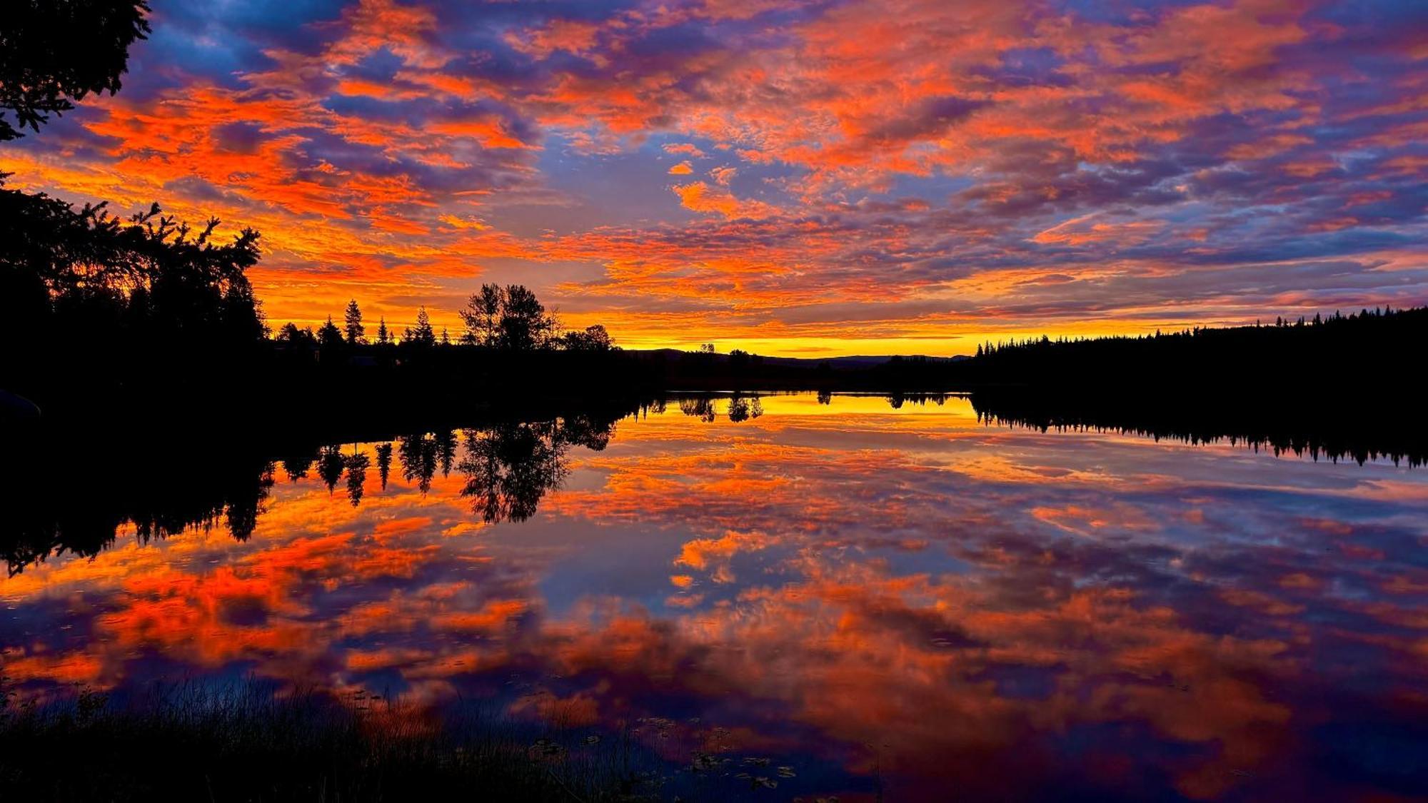 Burns Lake Bed And Breakfast Esterno foto