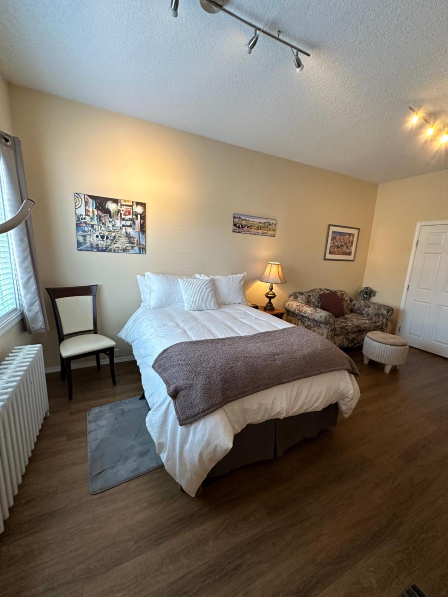 Burns Lake Bed And Breakfast Esterno foto