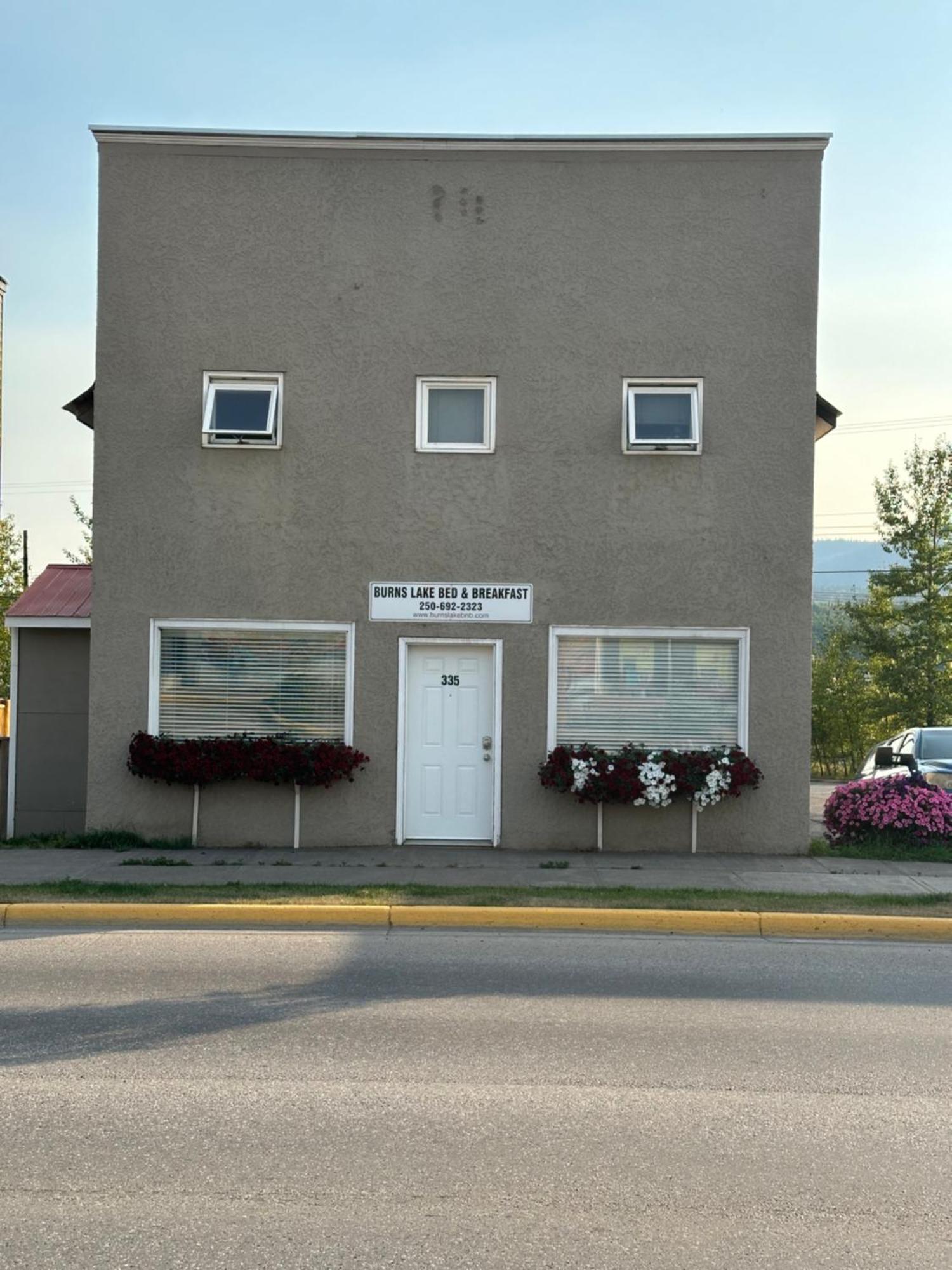Burns Lake Bed And Breakfast Esterno foto